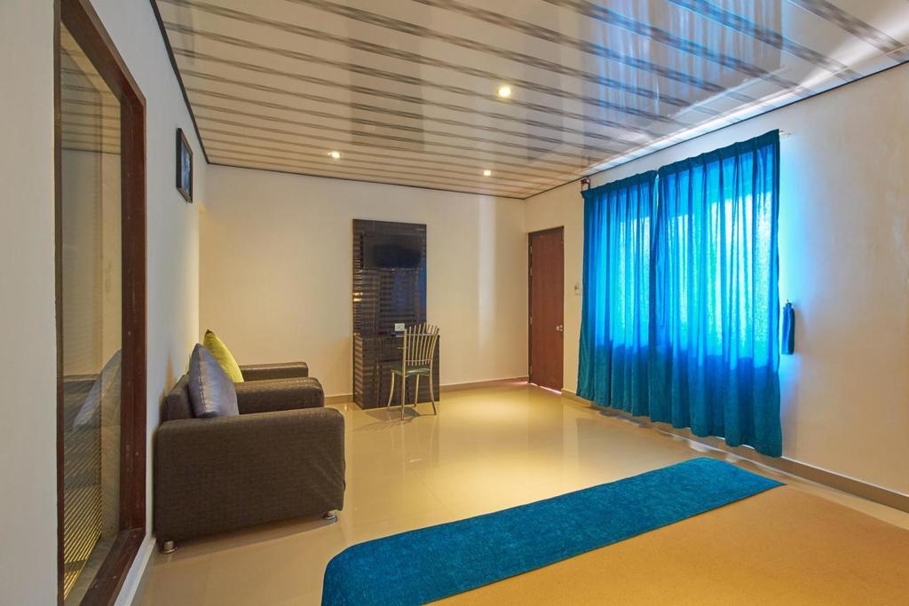 Green Leaf Home Stay เทกคาดี ภายนอก รูปภาพ