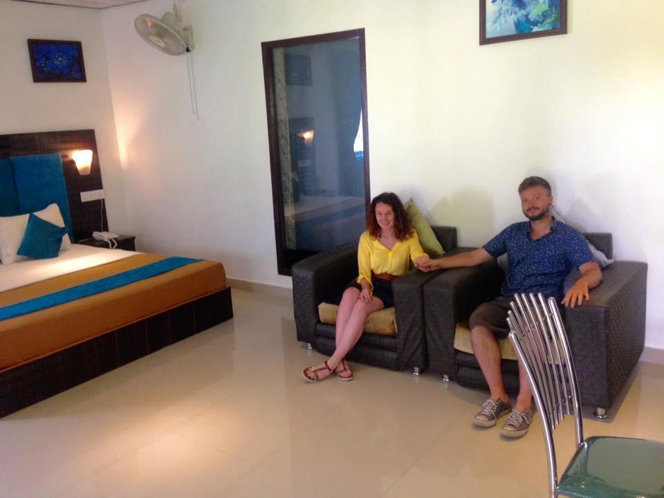 Green Leaf Home Stay เทกคาดี ภายนอก รูปภาพ